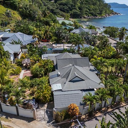 Nid'Aigle Lodge Baie Sainte Anne Exteriör bild